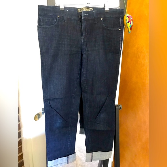 PINK Sequined and Cropped Jeans (size 10) - Picture 2 of 3